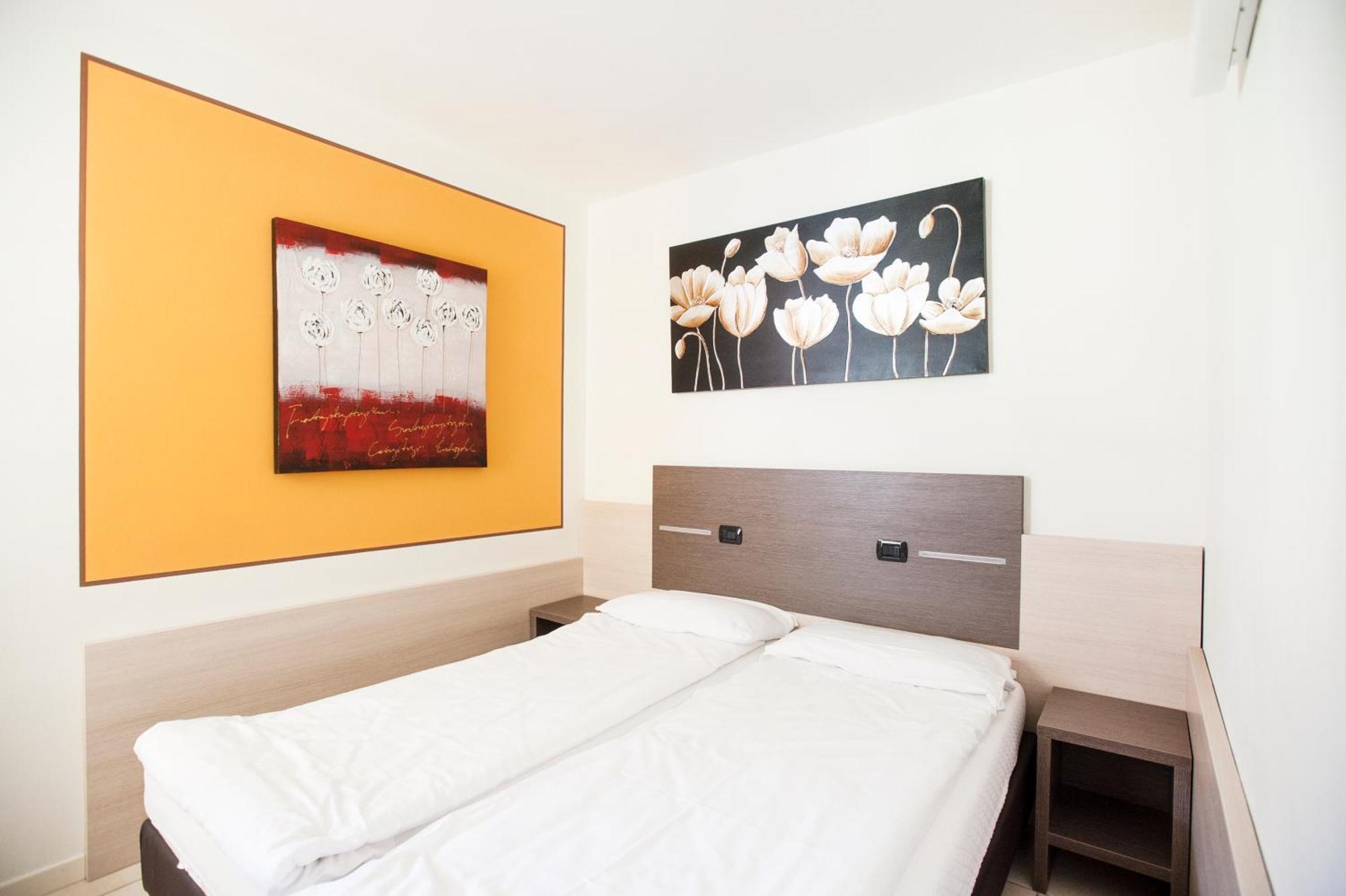 Residence Maroadi Torbole Sul Garda Exterior photo